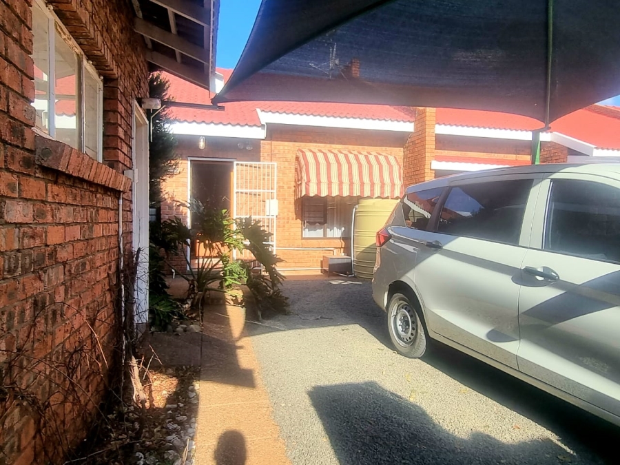 2 Bedroom Property for Sale in Memorial Road Area Northern Cape